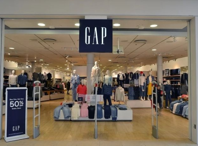 Gap plans 50 stores by this year